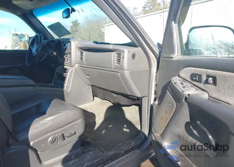 2003 Chevrolet Silverado 2500Hd Lt from USA, damaged, VIN 1GCHK29UX3E293041